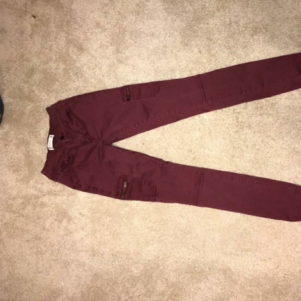 Maroon skinny jeans